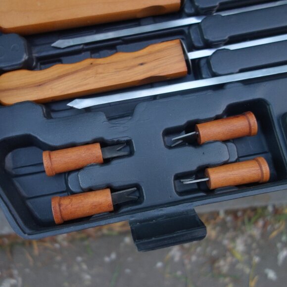 Nice Wood Handle BBQ Set with Plastic Carrying Case Like New! - Picture 2 of 16